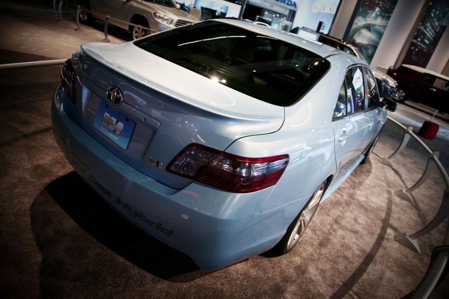  Toyota Camry CNG Hybrid Concept 2008 года  (фото 10 из 34)